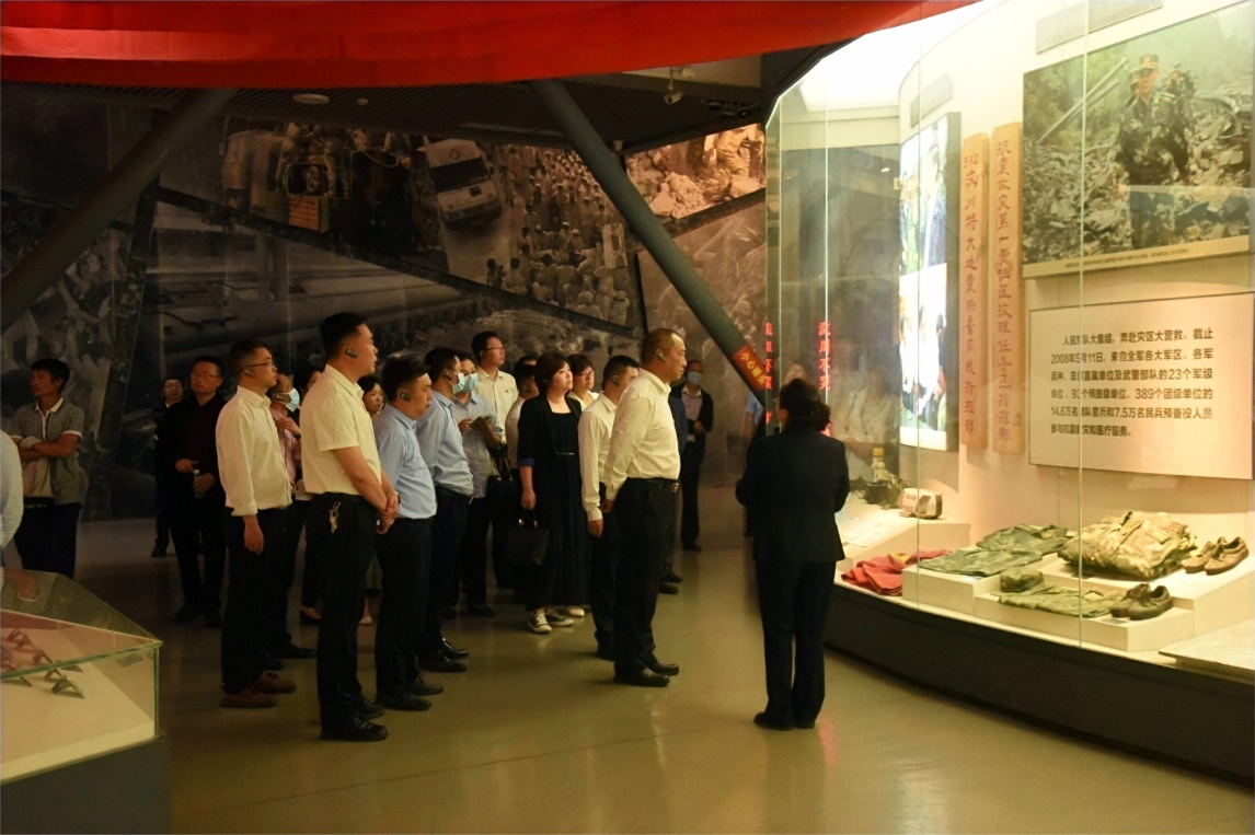 说明: http://www.abtu.edu.cn/__local/2/6F/04/25DD3DA25FEF64C7F08BCE12D7D_4282384A_B971F.jpg