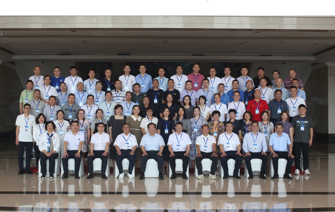 说明: https://news.abtu.edu.cn/__local/2/6E/92/7E7895ED56822BAC3BACB58938C_D16D4816_2903C5.jpg