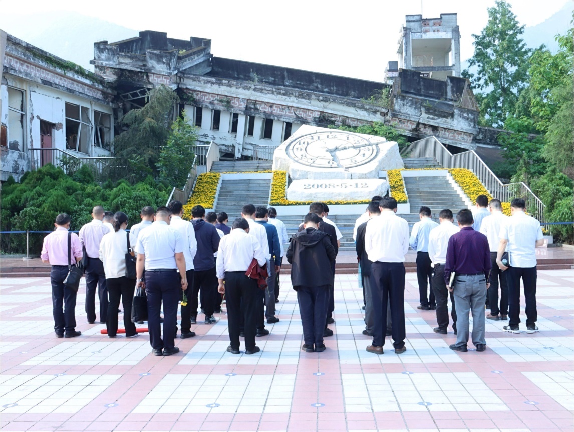 说明: http://www.abtu.edu.cn/__local/A/BD/72/91D6CC35E5699908EA40F767142_DE5E0979_11D125.jpg